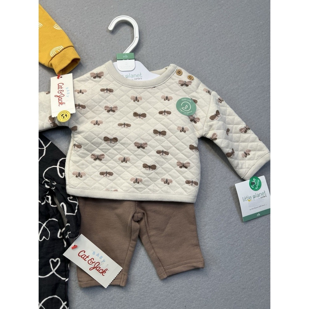 Newborn Baby Clothes Bundle Cat & Jack Little Planet Carters Neutral 6pc Set - Picture 3 of 14